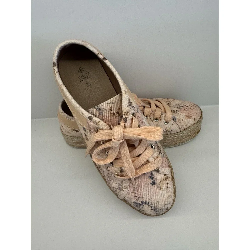 Call It Spring sneakers round Toe Platform light coral Sneaker SZ 8 -preowned-